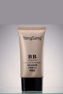 化妝品精修2 深色產(chǎn)品修暇與鋪光技法在護膚品中的應(yīng)用